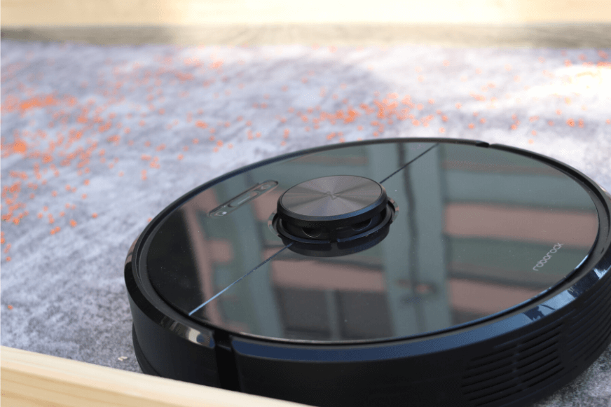 Der Lasernavigationsturm des Roborock S6